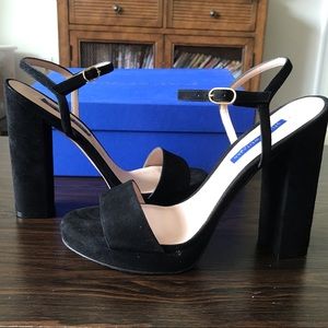 🤩 HP 🤩 Stuart Weitzman Sunray Heel